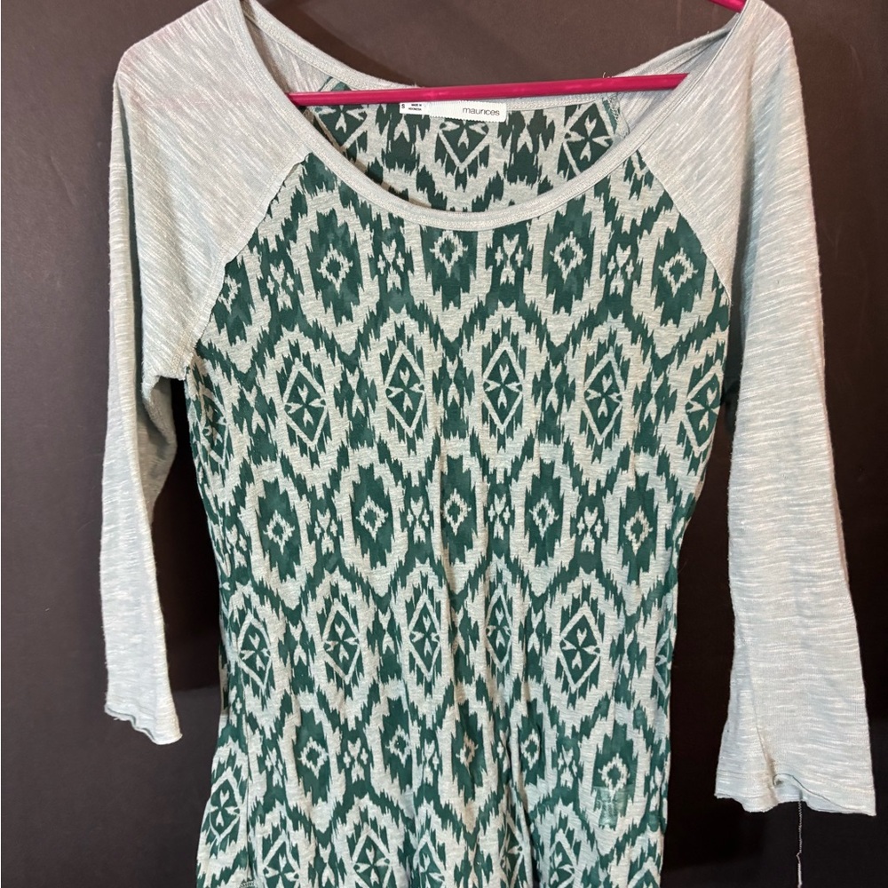 Mossimo Supply Co. Green Patterned Long Sleeve Top